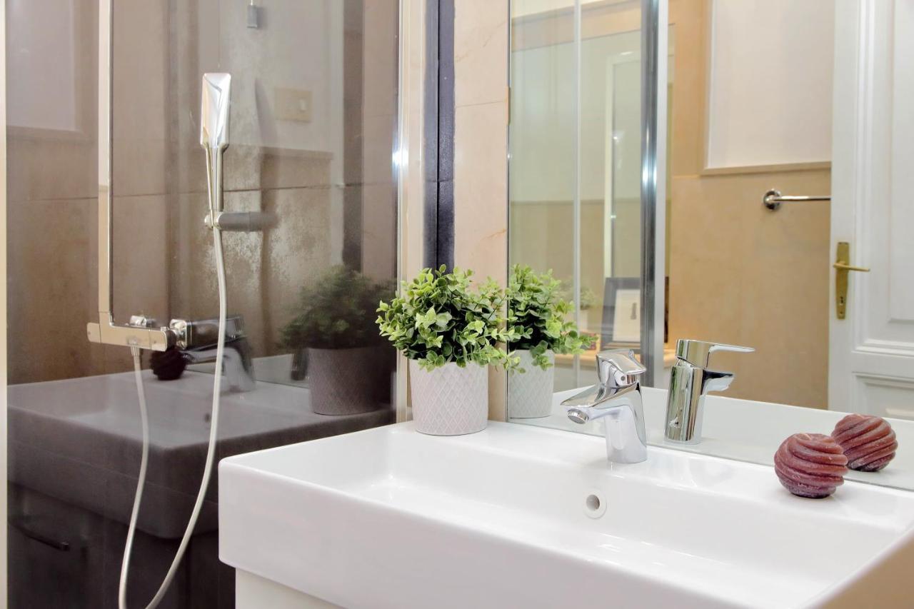 4Bnb - Tiberina Spacious Apartment Roma Exterior foto